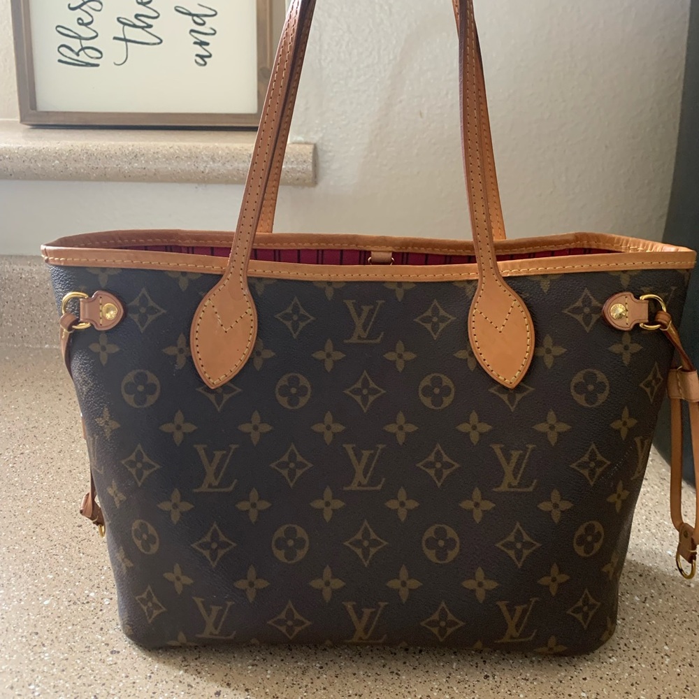 Authentic Louis Vuitton Neverfull Monogram PM Pivoine Hot Pink Lining